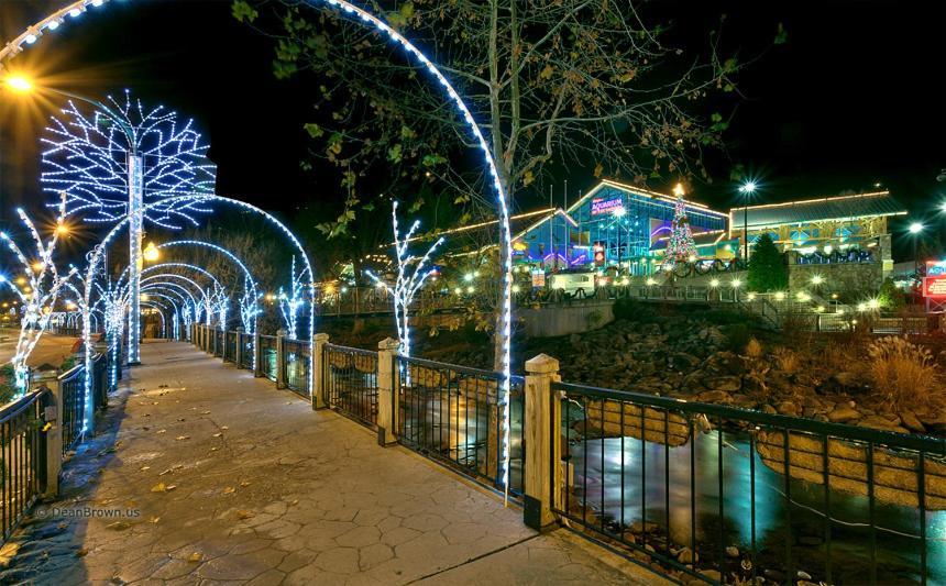Knotty & Nice Holiday Home Gatlinburg Εξωτερικό φωτογραφία