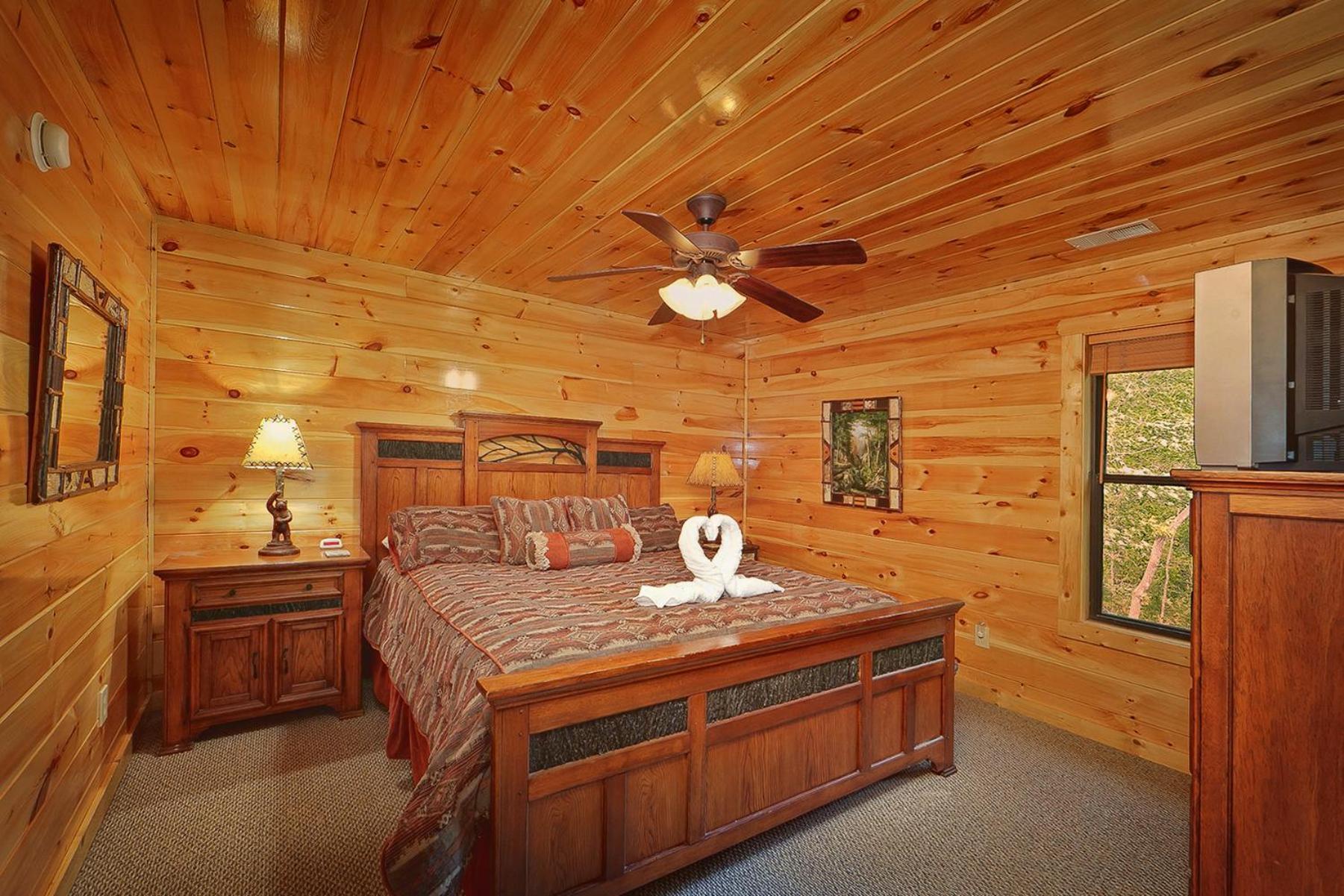 Knotty & Nice Holiday Home Gatlinburg Εξωτερικό φωτογραφία