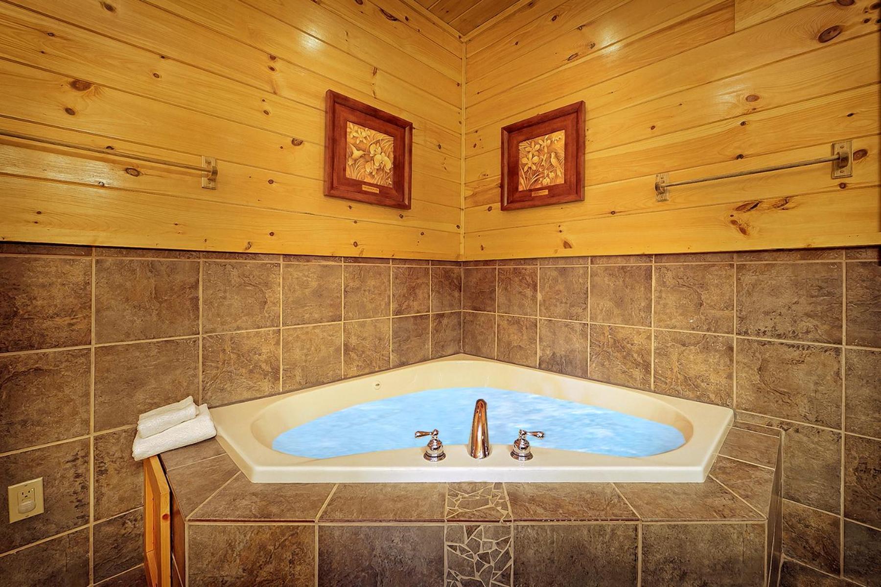 Knotty & Nice Holiday Home Gatlinburg Εξωτερικό φωτογραφία